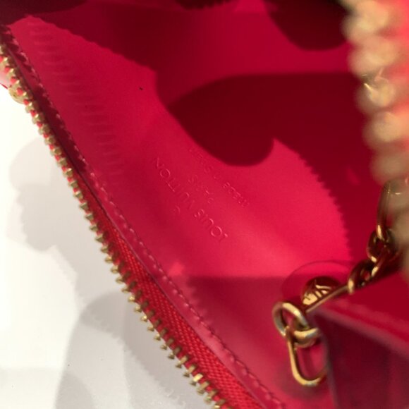 Louis Vuitton Red Vernis Key Cles Sku#84558 - Picture 11 of 12